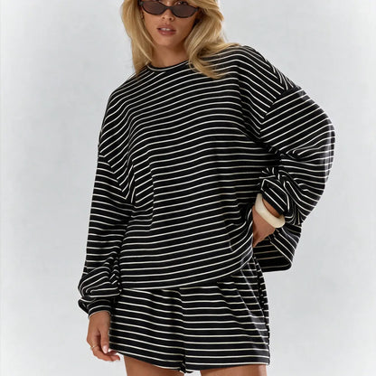 Women'S Striped Set, Loose Fit Oversized, Casual round Neck Long Sleeve Top, Pocket Shorts, 2-Piece Set, Soft Comfortable, Thick Warm Home Wear